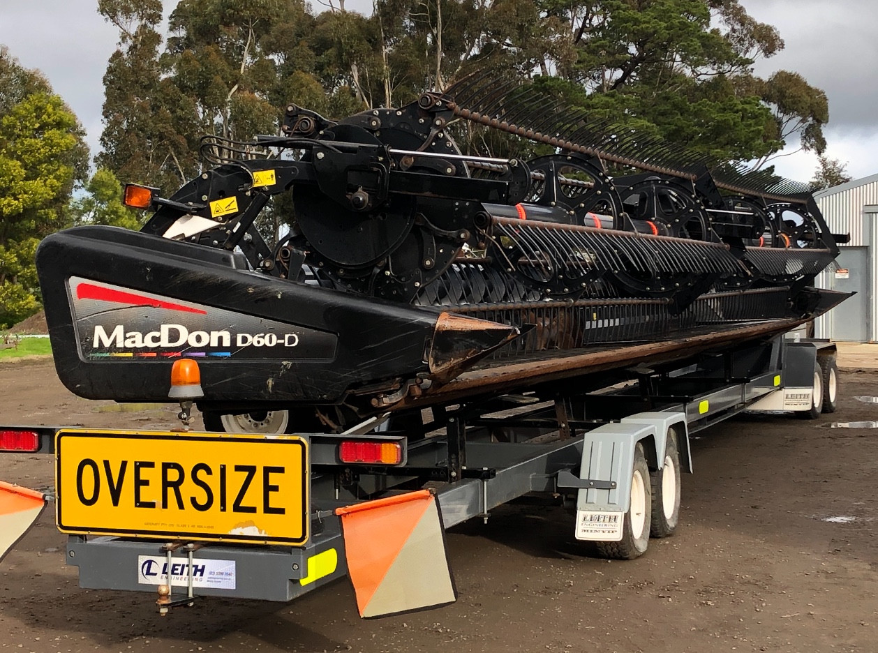 2012 MacDon D60D 40ft Draper Front with Top Cross Auger